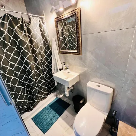 Stylish House Of Character דירה ואלטה